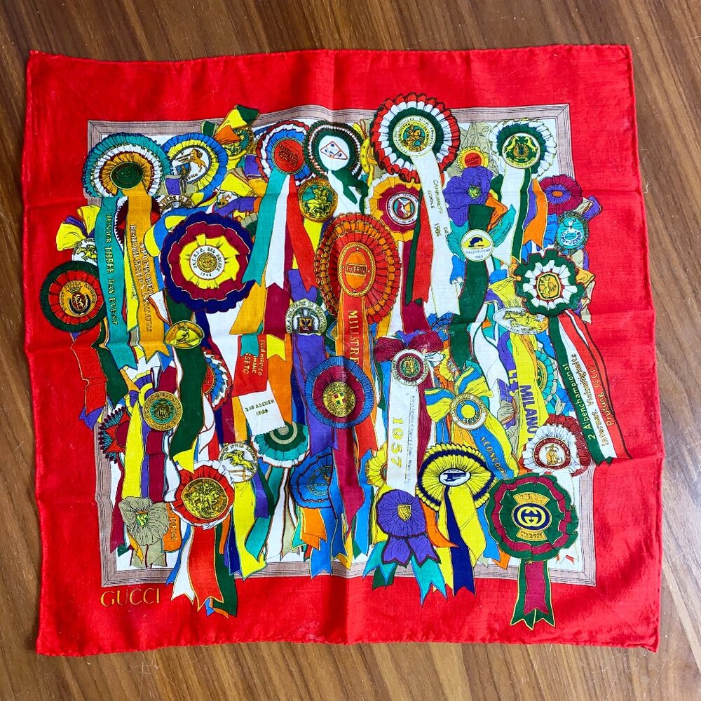 Gucci Equestrian Rosette Ribbon Awards Motif Silk Scarf